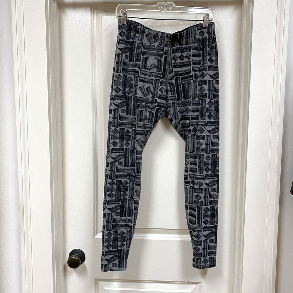 Women’s Nike athletic pants